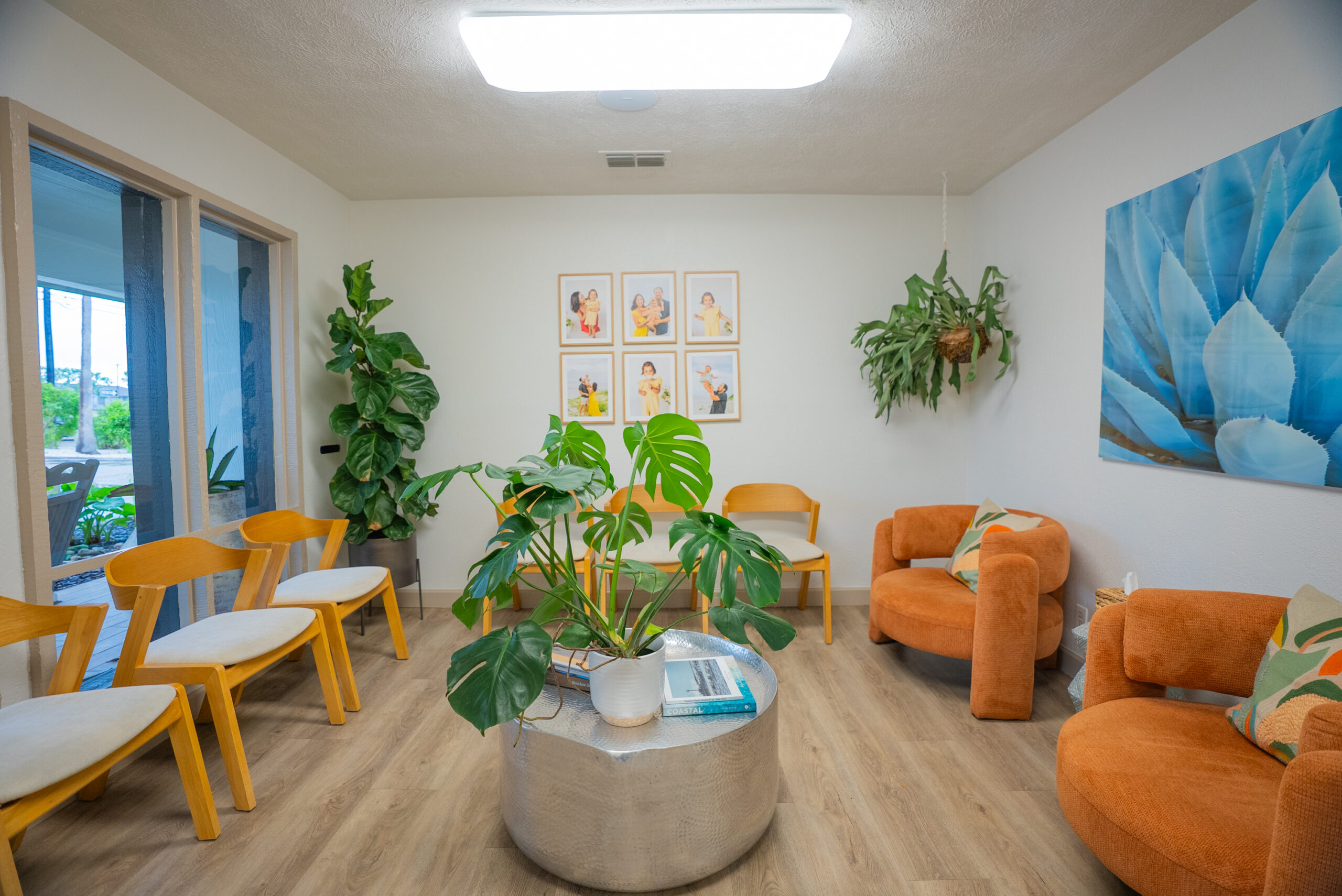 Smiles On the Bay office lobby